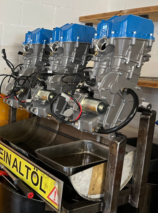 Helvenco Suissauto Aero 1000 250 Four Stroke